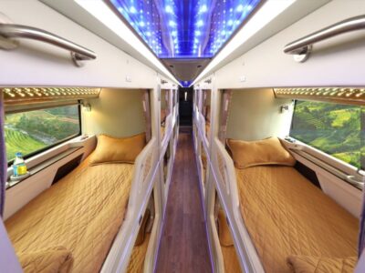 Hà Sơn Hải Vân - Royal Private Sleeping Cabin Bus Hanoi - Sapa - Hanoi