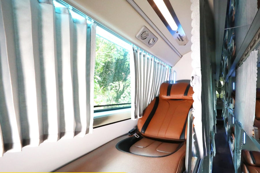 Hà Sơn Hải Vân - Vip Sleeping Bus Hanoi - Sapa - Hanoi