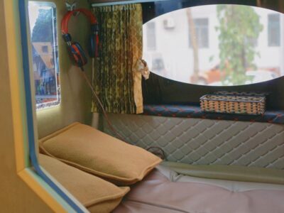 KingExpress - Private sleeping cabin bus Hanoi - Sapa - Hanoi