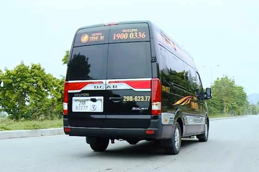 Limousine Hanoi - Ninh Binh - Hanoi