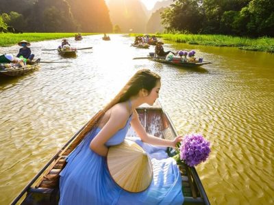 Boat trip in Tam Coc