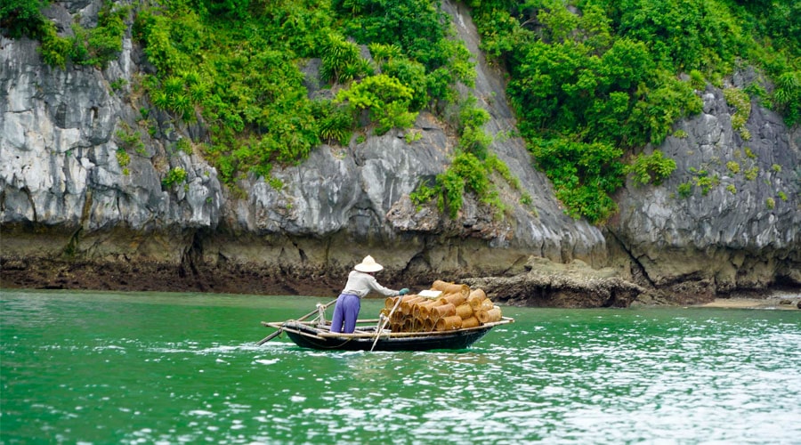 daily life of local people in Cua Van Fishing Village