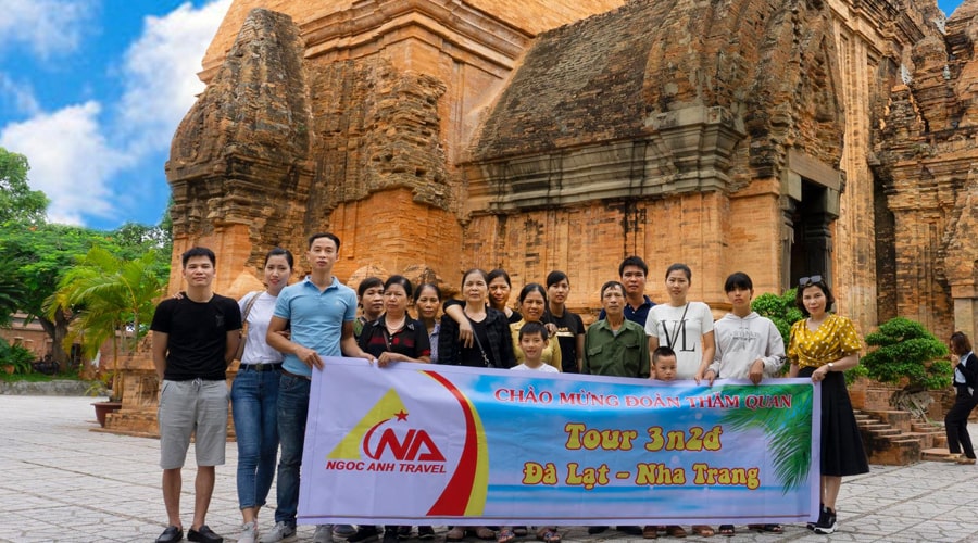 tour du lịch do Ngoc Anh tổ chức